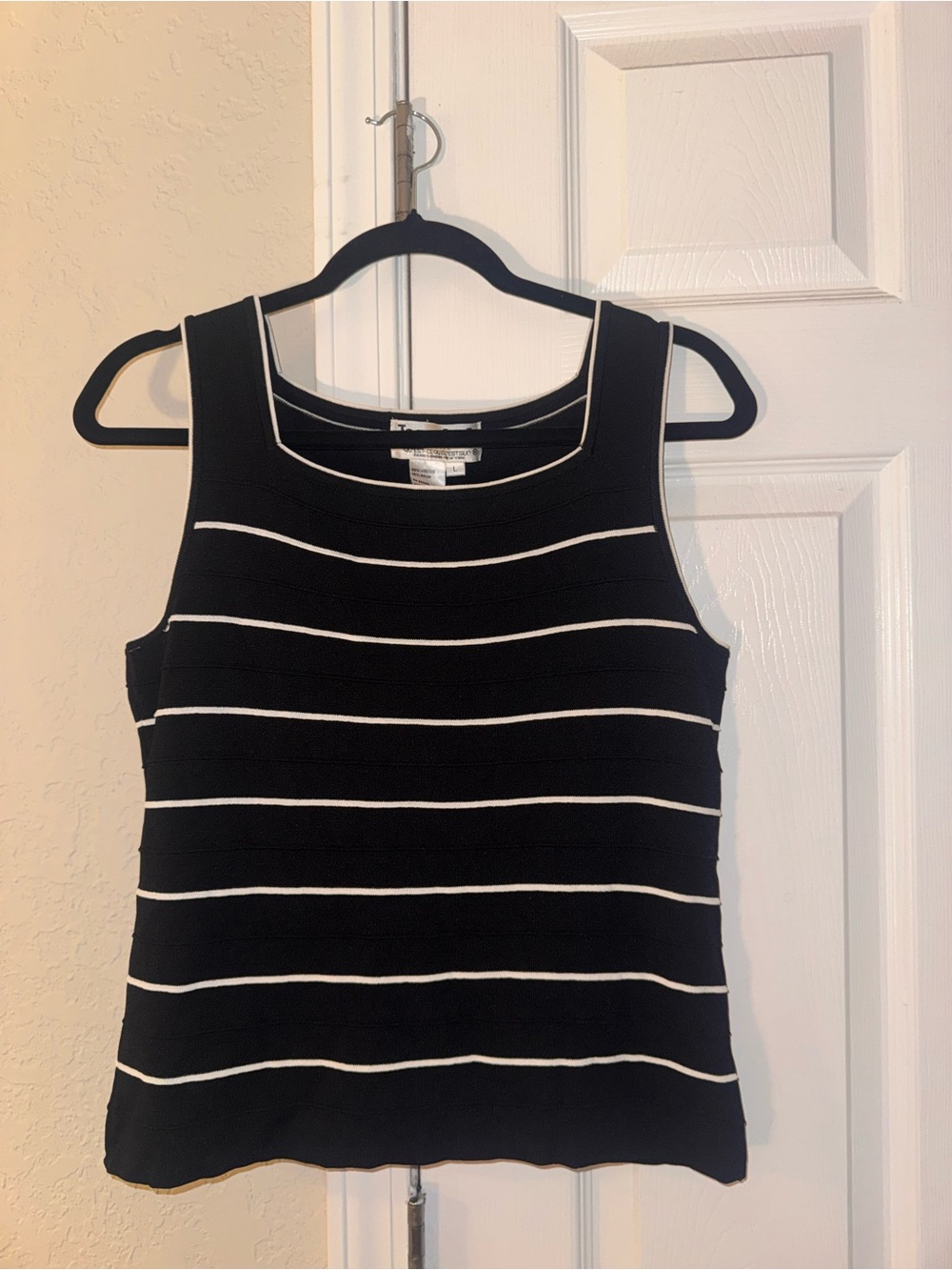 Joseph A. Black & White Striped Sleeveless Knit Tank